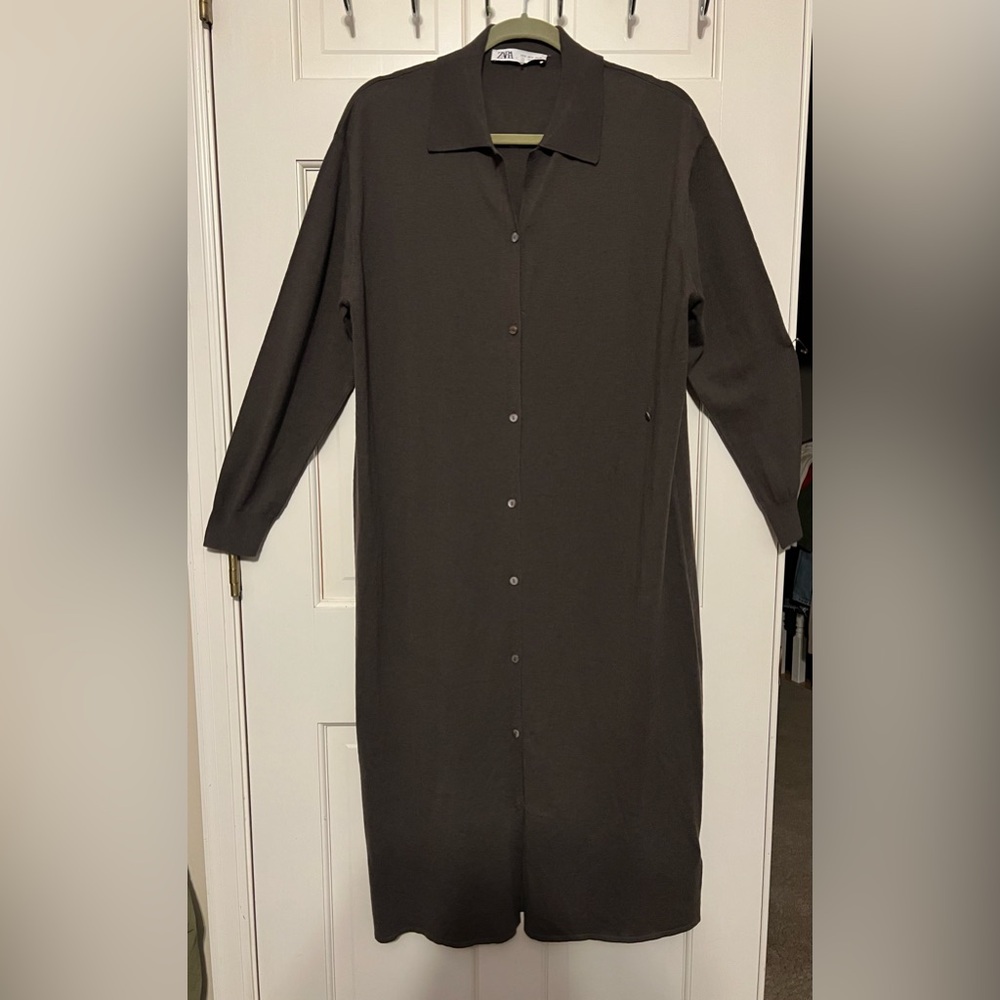 Zara olive green button down sweater dress/cardigan, small